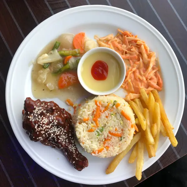 zero-mile-cafe-billiard - BBQ Platter