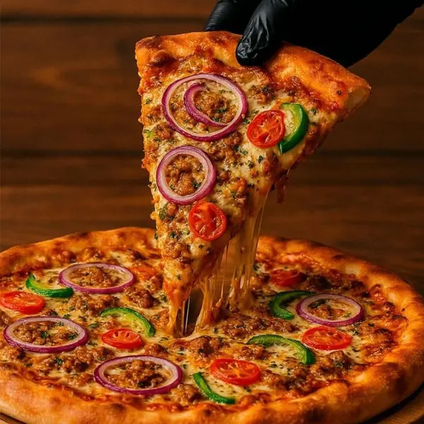 zoie-cafe-مقهى - pizza beef napoli