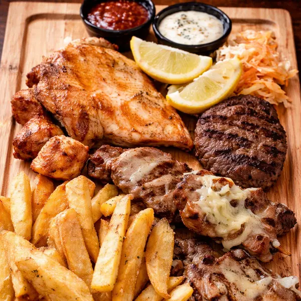 zorka-restaurant-bar - Ποικιλία κρεατικών 2 ατόμων