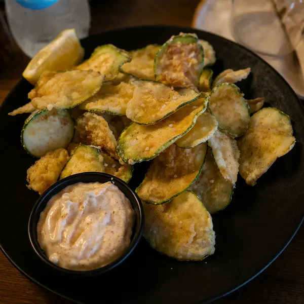 zorka-restaurant-bar - Κολοκυθάκια τηγανητά