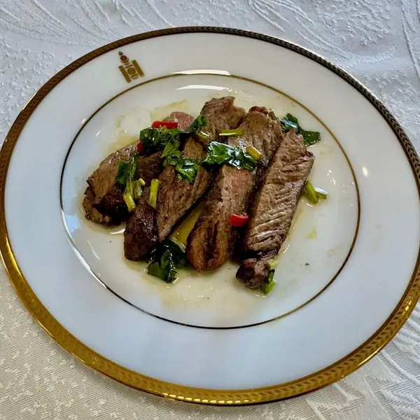 чин-ван-ханддоржиин-рг - Үхрийн гол махан стейк - Талын махан стейк