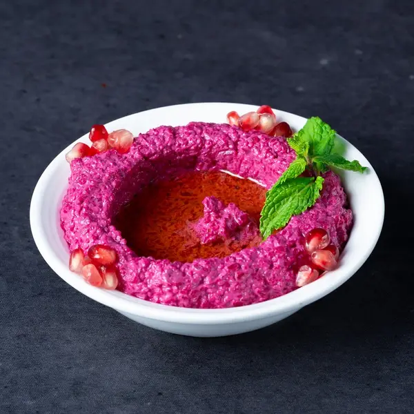 مطعم-السحاب - Beetroot Mutabal